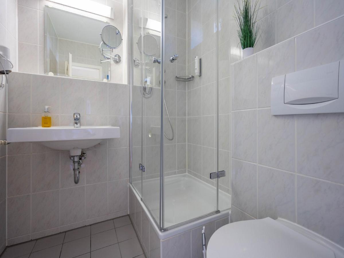 Feriendorf Rugana - Klassik 1-Raum Appartement Mit Terrasse B32 Dranske Exterior foto